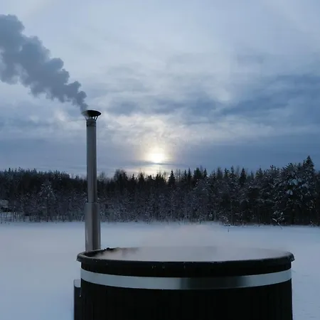 Sonka Mirror House With View Rovaniemi