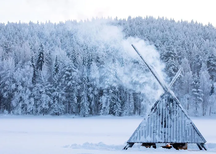 Ferienhaus Sonka Mirror House With View Rovaniemi